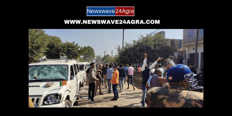  पिनाहट में पूर्व मंत्री अरिदमन सिंह और पूर्व ब्लॉक प्रमुख सुग्रीव सिंह के समर्थकों में पथराव